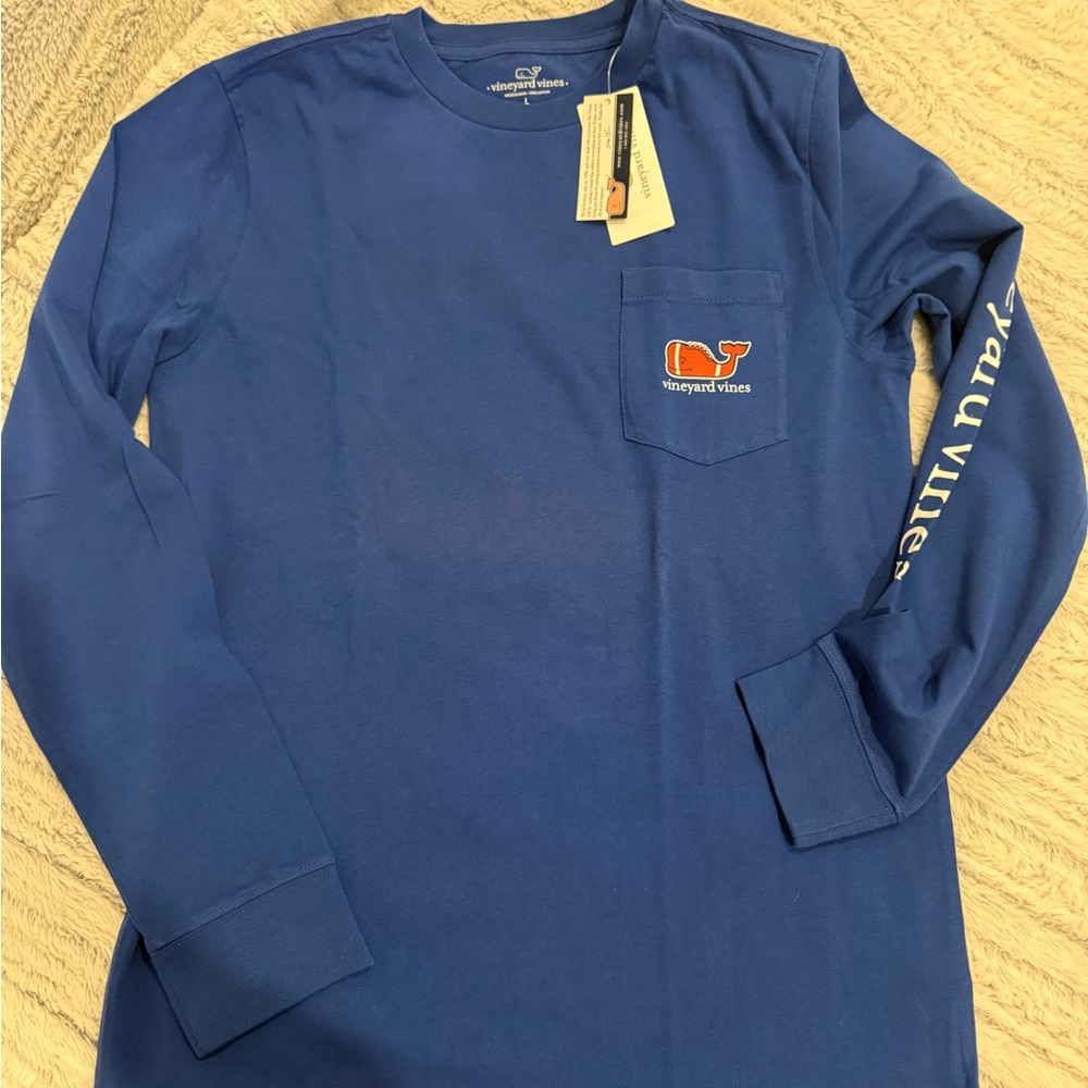 Vineyard Vines Navy Long Sleeve Pocket Tee with Whale
